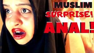 बड़े ASJ HIJAB महिला एक प्रकार की मछली!