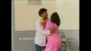 nargis hot mujra